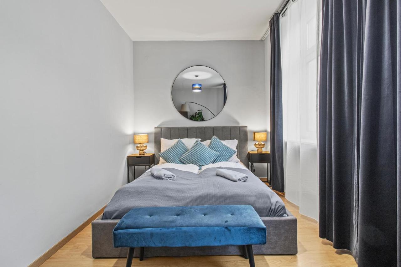 5 Bedrooms - 143 M² - Near Main Station Bécs Kültér fotó