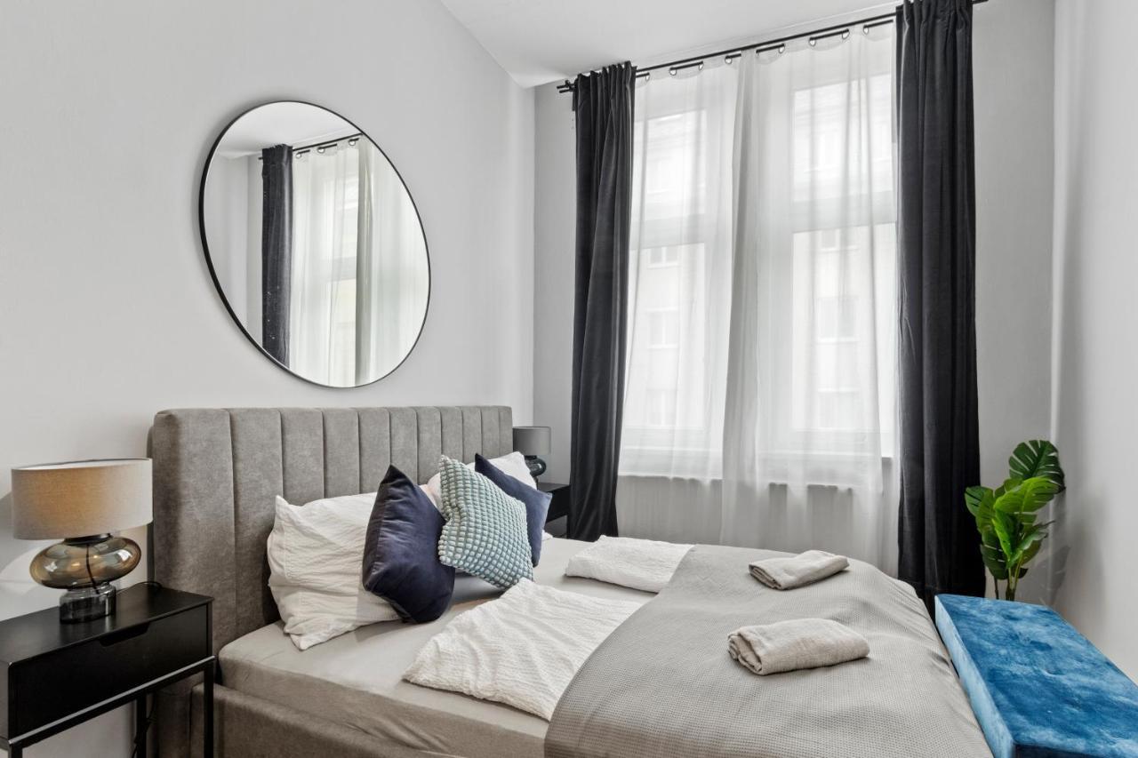 5 Bedrooms - 143 M² - Near Main Station Bécs Kültér fotó